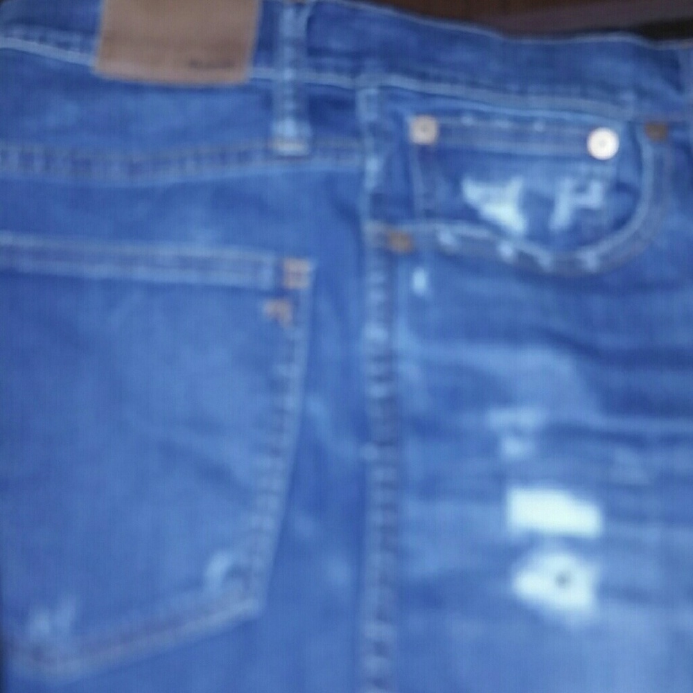 REPOST: Prior listing of Madewell Distressed jeans